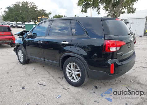 2015 Kia Sorento Lx z USA, uszkodzony, nr VIN 5XYKT3A68FG562896